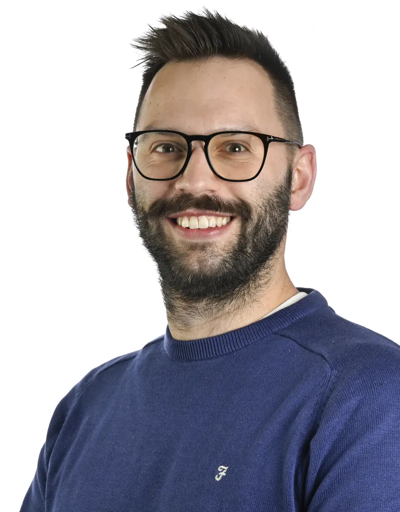 Alex Cook